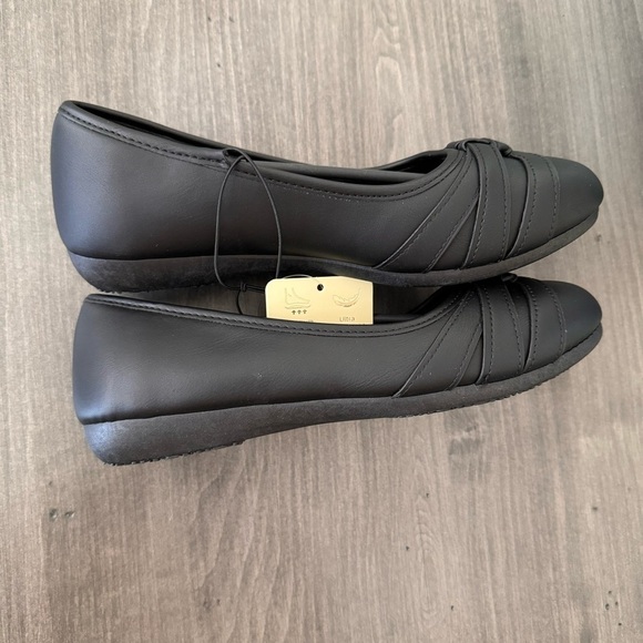 Alexis Bendel black flats comfort cushioned shoes size 6.5 NWT - Picture 7 of 13